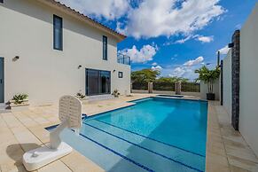 NEW 9BR Jacuzzi Pool Games Amazinglocation