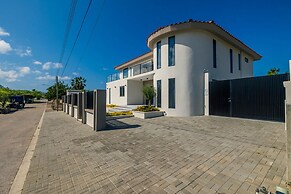 NEW 9BR Jacuzzi Pool Games Amazinglocation