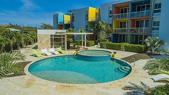 Charming 1br1ba Condo in Great Location With Pool