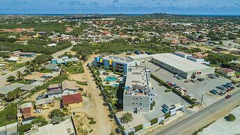 Charming 1br1ba Condo in Great Location With Pool