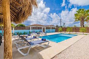 House of Joy Palapa Pool Near Eagle Beach