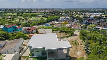 Brand NEW 2br2ba Sunset Ocean Views Balcony