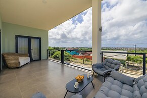 Brand NEW 2br2ba Sunset Ocean Views Balcony