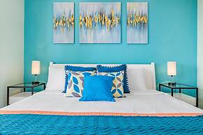 Oceanside Luxury The Cove Palm Beach 2BR 2 5BA