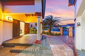 Sleeps 11 6 Bedrooms Privatepool Outdoor Dining