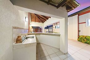 Sleeps 11 6 Bedrooms Privatepool Outdoor Dining