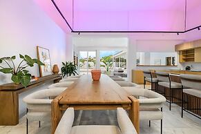 The Court Villa - 8 Bed 8 5 Bath