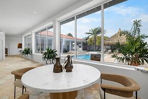 The Court Villa - 8 Bed 8 5 Bath