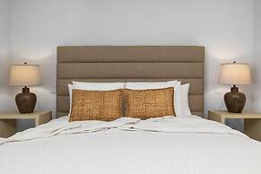 The Court Villa - 8 Bed 8 5 Bath