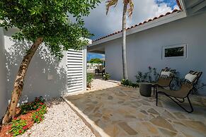 The Court Villa - 8 Bed 8 5 Bath