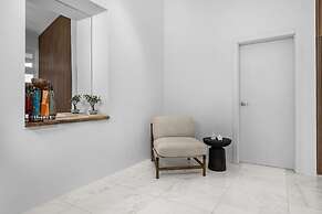 The Court Villa - 8 Bed 8 5 Bath