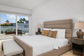 The Court Villa - 8 Bed 8 5 Bath