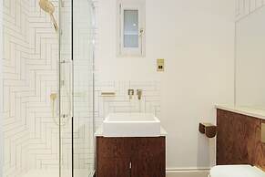 Kensington Gardens Apartments