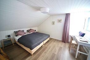 ALP APARTMENTS with self check-in