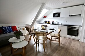 ALP APARTMENTS with self check-in