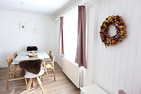 ALP APARTMENTS with self check-in