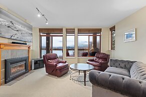 Nicklaus North by Whistler Premier