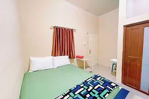 Orien Guest House By Helocus