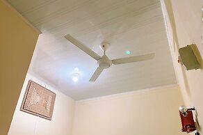 Orien Guest House By Helocus