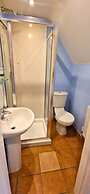 The Shoe Inn Guest Rooms