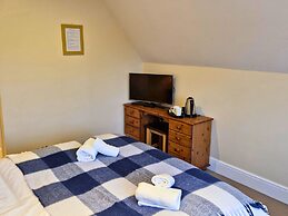 The Shoe Inn Guest Rooms
