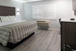 Beach Inn - A Huntington Beach Motel