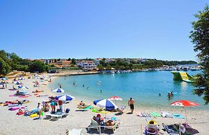 Apartments Pjescana Uvala/istrien 11044