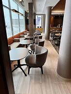 Springhill Suites By Marriott Fargo