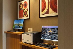 Springhill Suites By Marriott Fargo