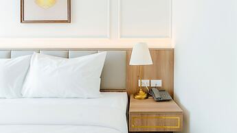 B2 Grand Nimman Premier Hotel