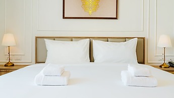 B2 Grand Nimman Premier Hotel