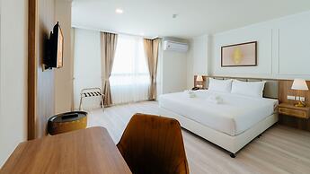 B2 Grand Nimman Premier Hotel