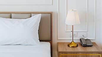 B2 Grand Nimman Premier Hotel