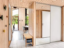 5 Star Holiday Home in Vaeggerlose