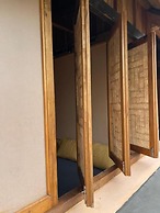 Asahi Luxstay - Moncada Motel