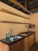 Asahi Luxstay - Moncada Motel