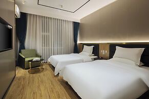 Jiuzhaigou Cloudy Hotel