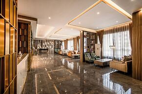 Jiuzhaigou Cloudy Hotel