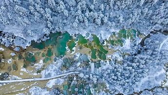 Jiuzhaigou Cloudy Hotel