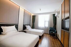 Jiuzhaigou Cloudy Hotel