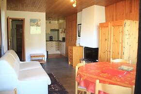 Rhododendrons Rd501 Center & Telecabine 4 Pers