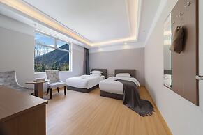 Jiuzhaigou Journey Hotel