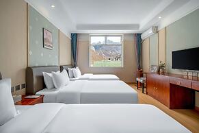 Jiuzhaigou Journey Hotel