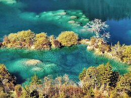 Jiuzhaigou Journey Hotel