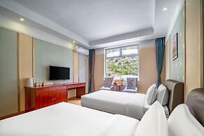 Jiuzhaigou Journey Hotel