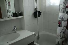 Perthuis Ptd8 Telecabine & Mountain 5 Pers