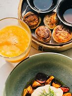 Xisun Boutique Hotel