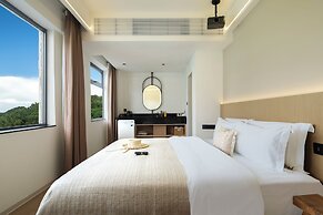 Shenzhen White House Sea View Resort