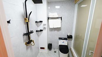 Shanxun Snow Mountain Villa Hotel