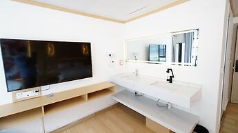 Shanxun Snow Mountain Villa Hotel